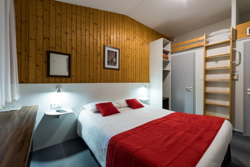 Fasthotel Thônes מראה חיצוני תמונה